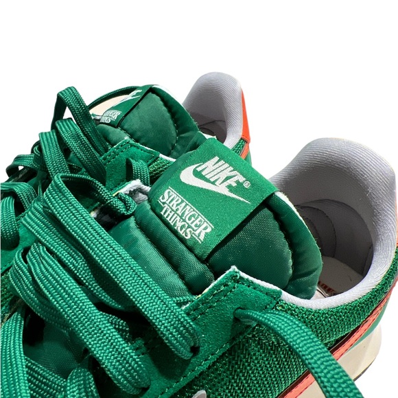 Nike x Stranger Things Waffle - Picture 3 of 7